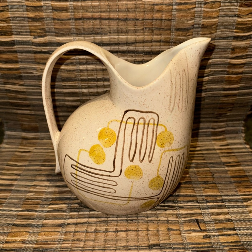 RED WING POTTERY Crazy Rhythm MCM Vintage 1955 Juice pitcher EUC